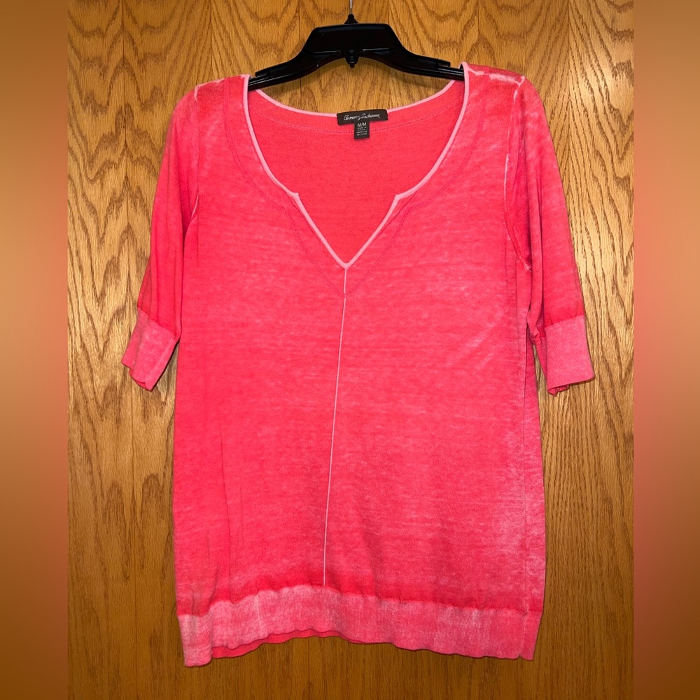 Tommy Bahama lightweight sweater Size M